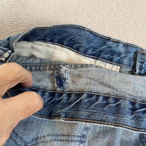 Levis Mens Jeans 38x29 Measured  Straight Leg Medium Wash - Picture 10 of 11